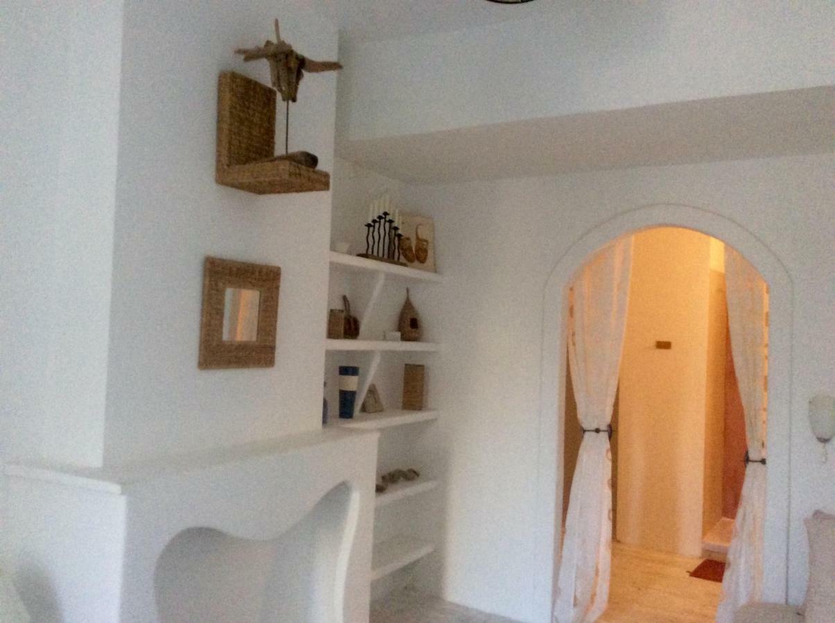 La Planque Bed & Breakfast Gruissan Exterior photo
